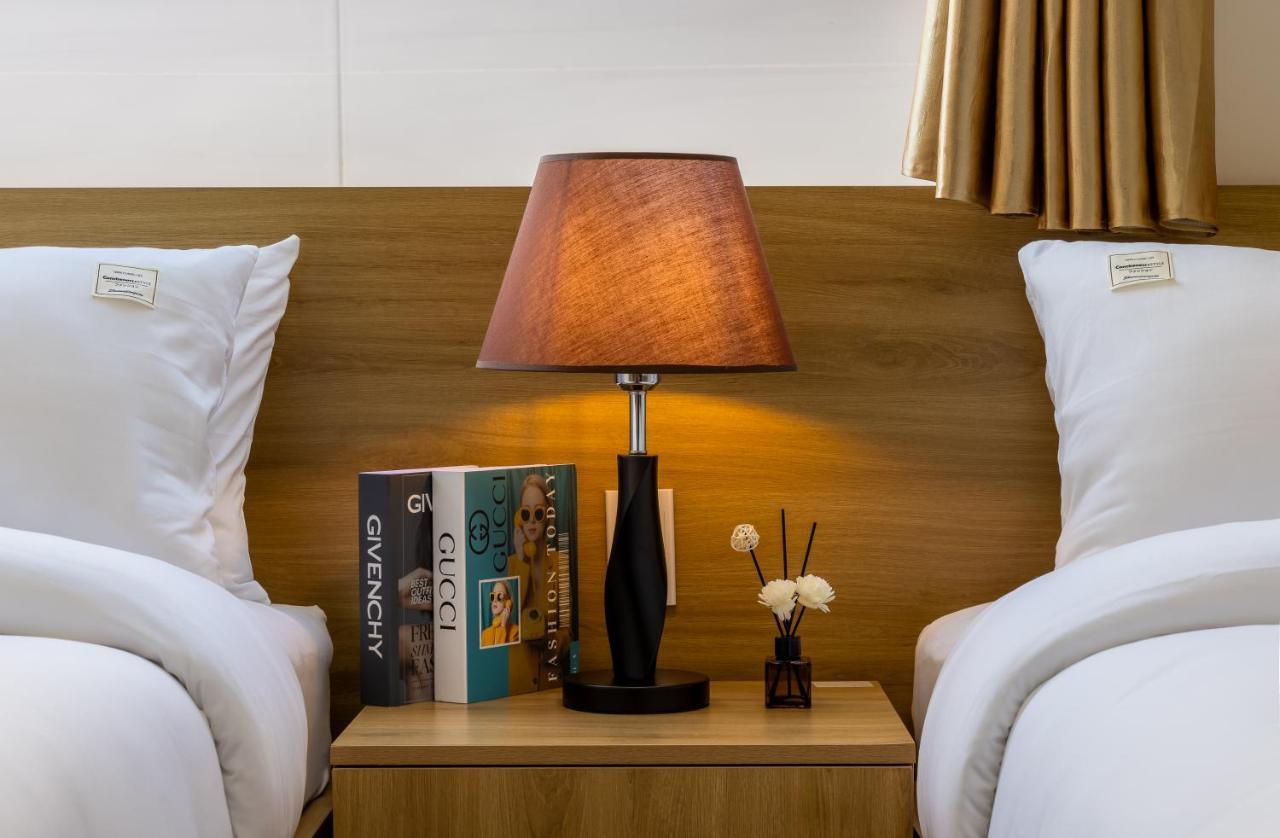 Cat Ba Hongkong Hotel Dong Khe Sau Eksteriør billede