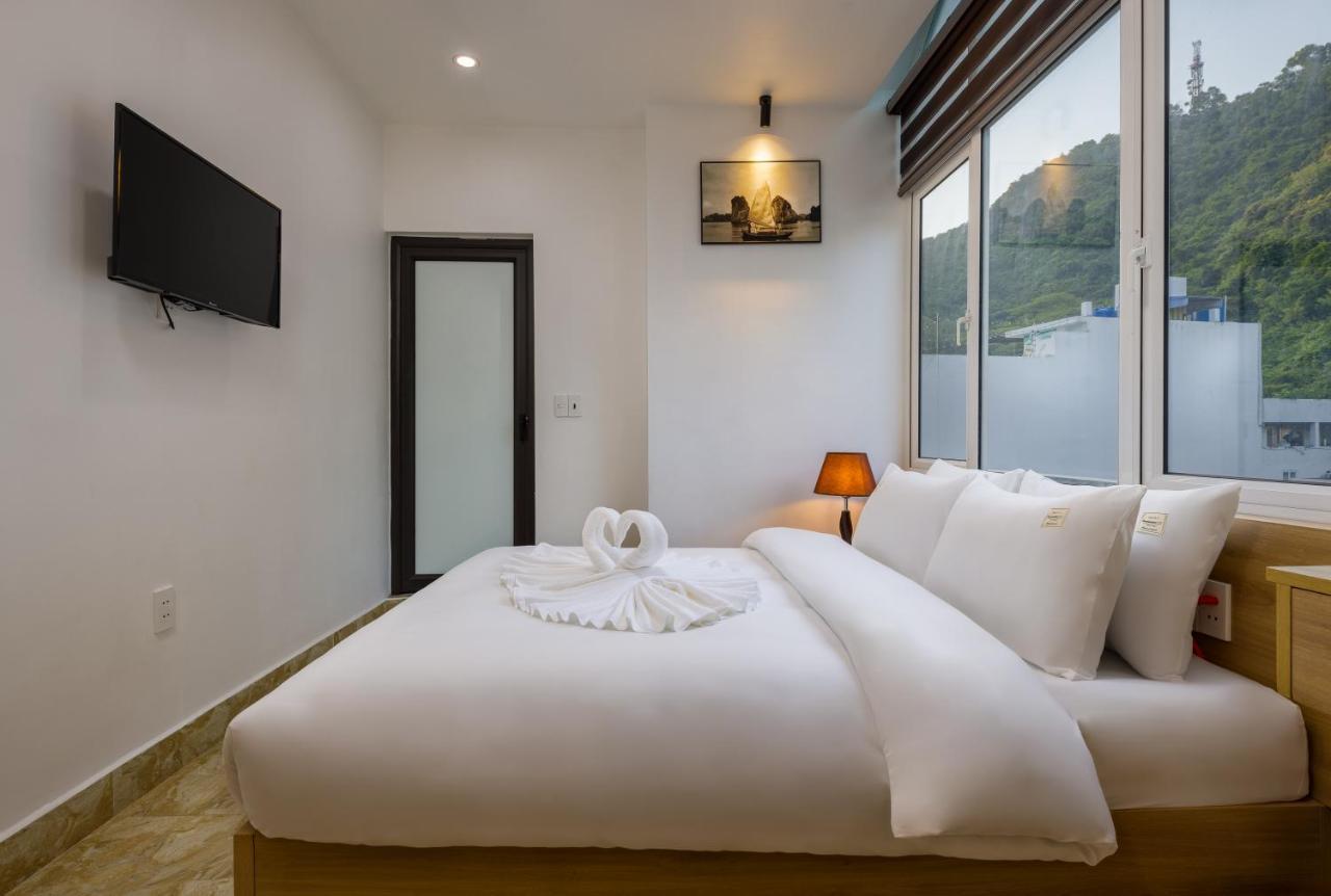 Cat Ba Hongkong Hotel Dong Khe Sau Eksteriør billede