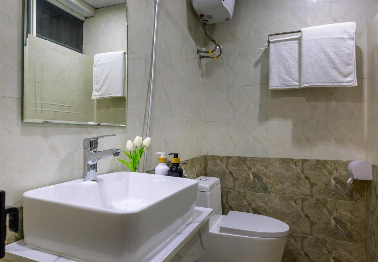 Cat Ba Hongkong Hotel Dong Khe Sau Eksteriør billede